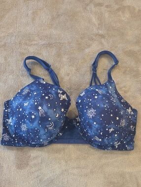 PINK Victoria's Secret Navy Blue Celestial Print T-Shirt Bra